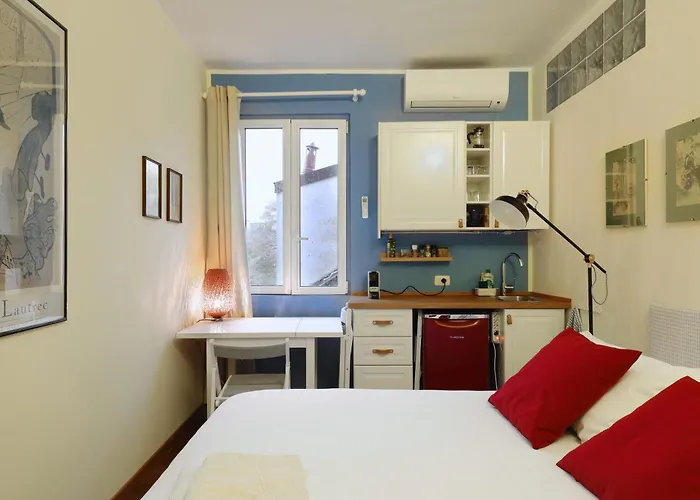 Boutique Loft On Navigli; Stylish Bright